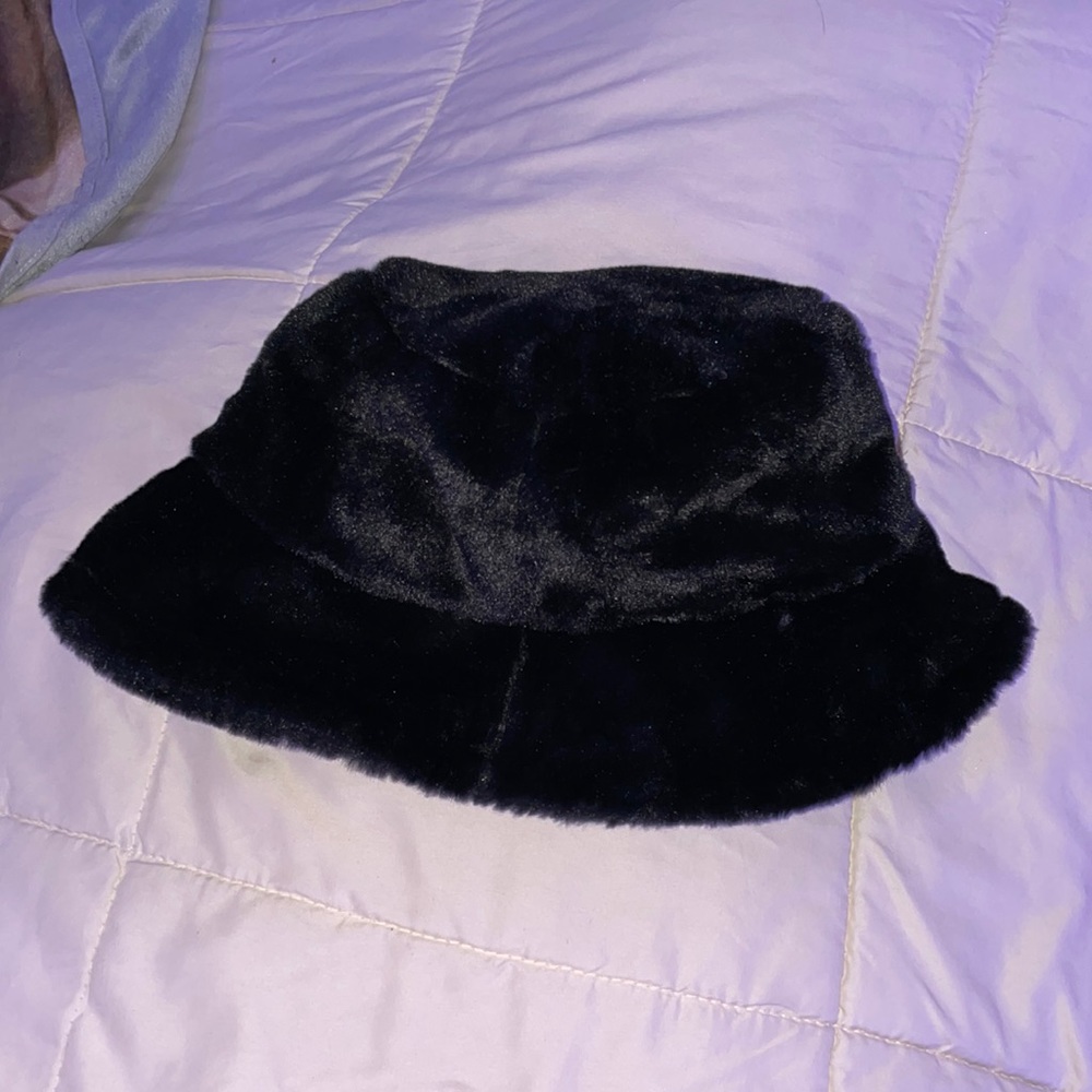 furry bucket hat